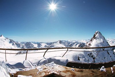 Viewing platform on a glacier